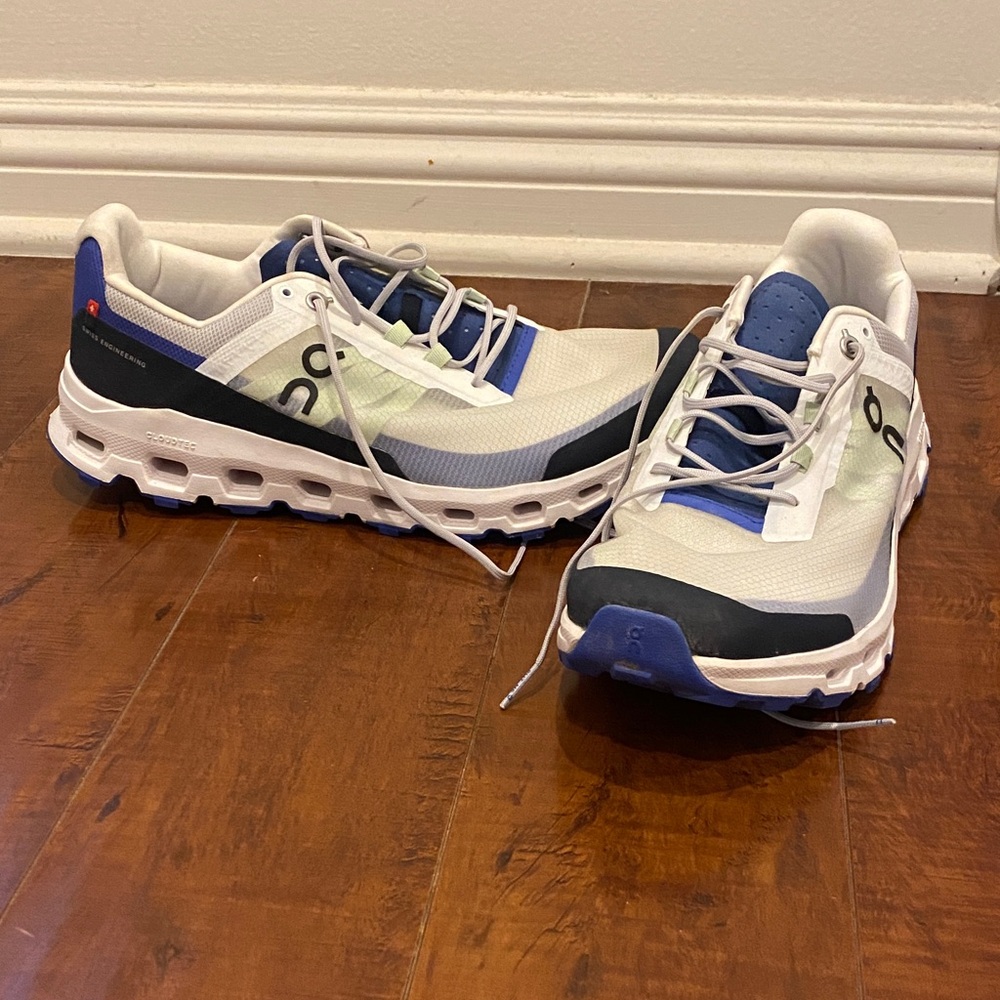 On Running cloudvista Men's White and Navy Athletic Shoes